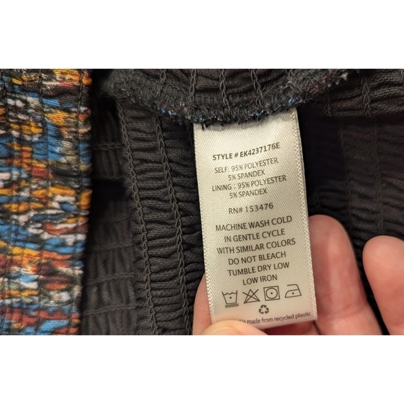 Evereve Kate Smocked Mesh Sleeve Top Size Large - Picture 6 of 7